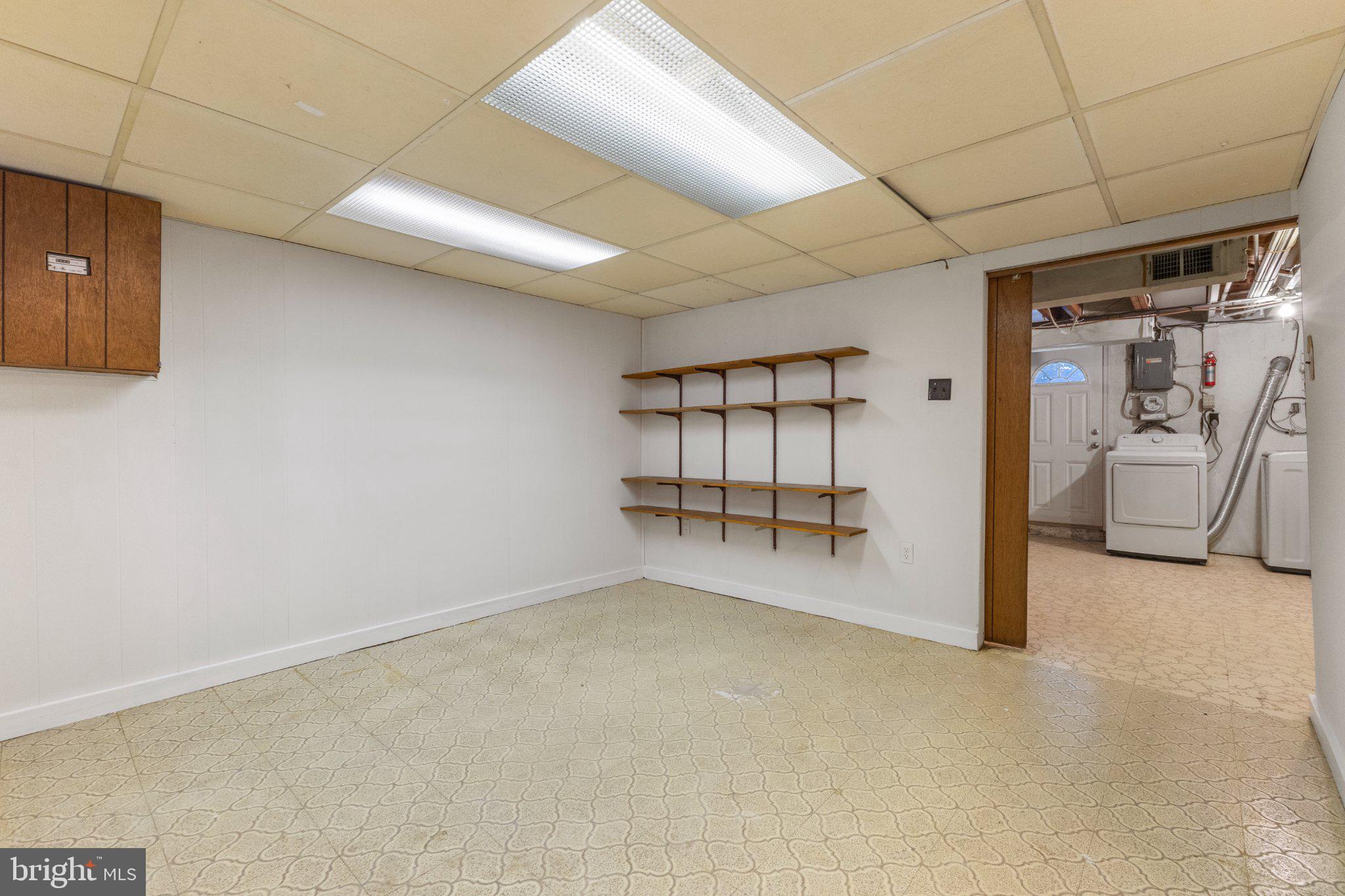 8318 Hillendale Road Baltimore, MD 21234 - Photo 20 of 23 Gallery Image 20