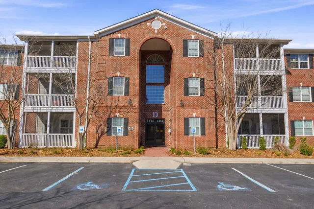 $439,000 | 1533 Cambridge Lakes Drive, Unit 203D, Mount Pleasant, SC 29464