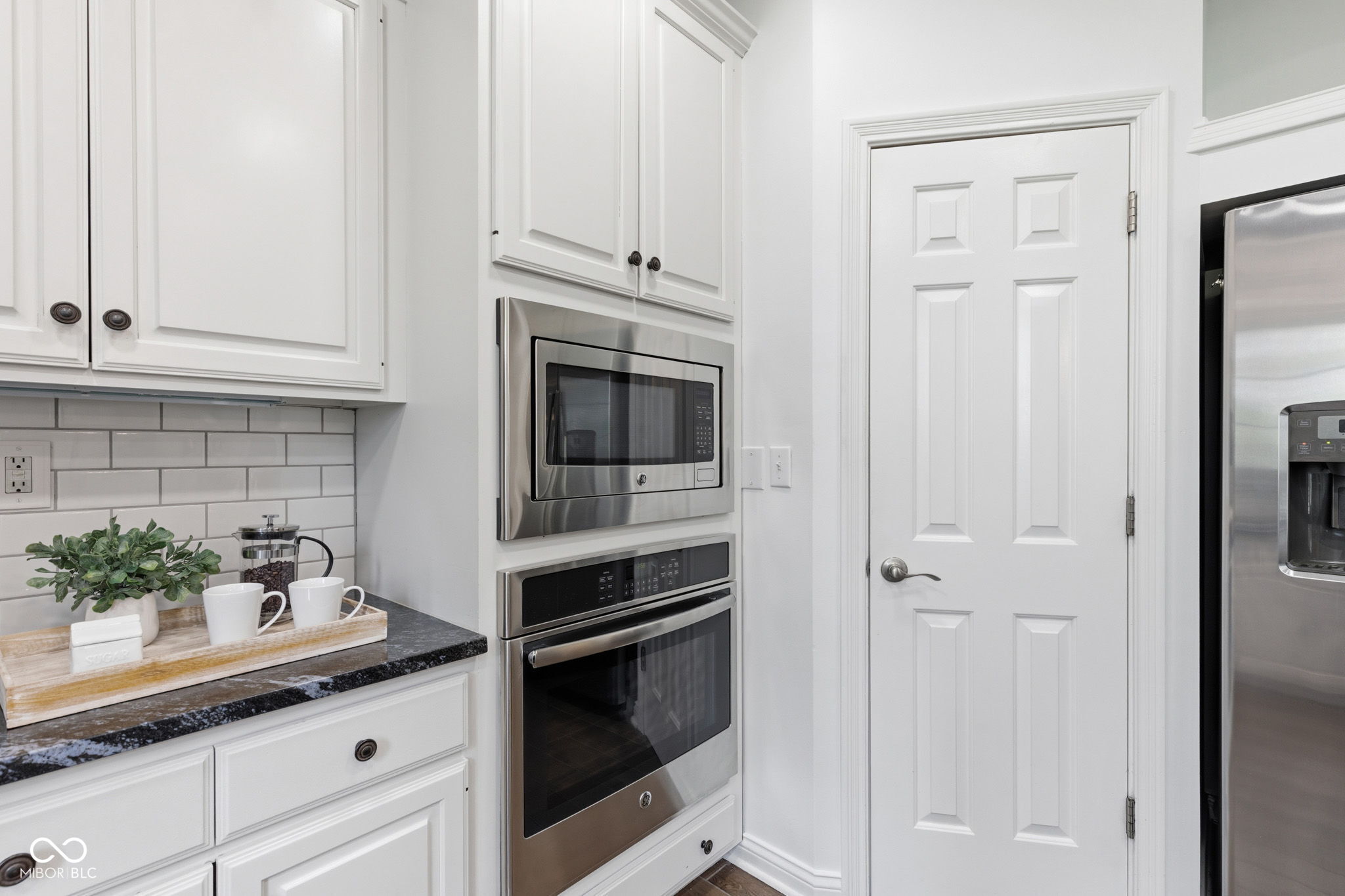 13867 Smokey Ridge Drive Carmel, IN 46033 - Photo 12 of 74