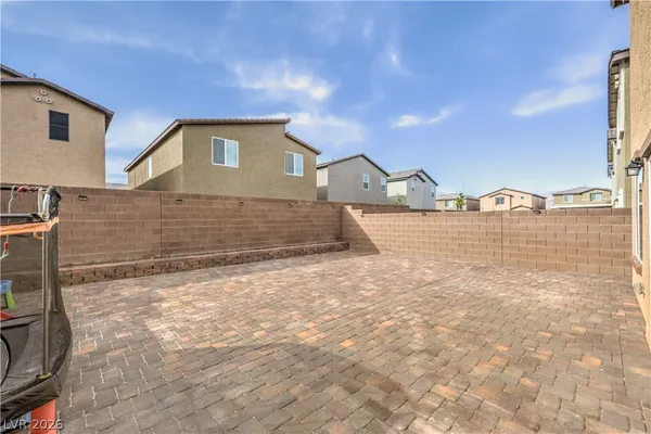 $488,888 | 7743 Moore Crk Lane, North Las Vegas, NV 89084
