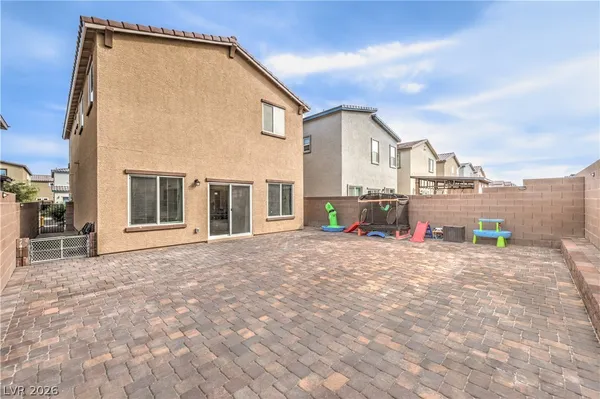 $488,888 | 7743 Moore Crk Lane, North Las Vegas, NV 89084