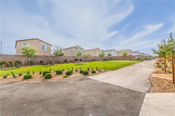 $488,888 | 7743 Moore Crk Lane, North Las Vegas, NV 89084