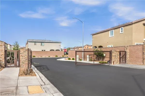 $488,888 | 7743 Moore Crk Lane, North Las Vegas, NV 89084