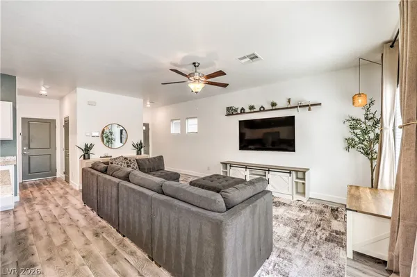 $488,888 | 7743 Moore Crk Lane, North Las Vegas, NV 89084