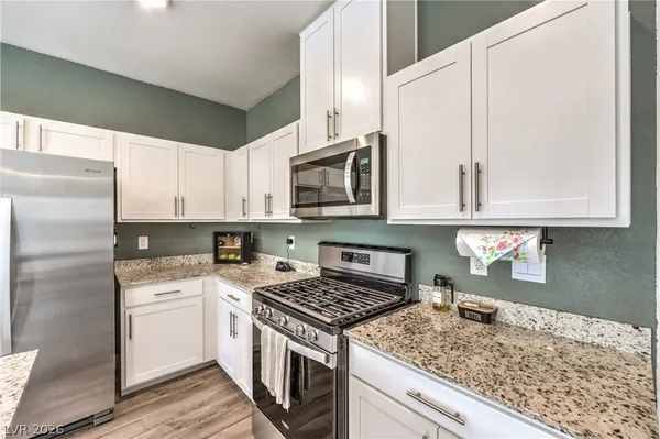 $488,888 | 7743 Moore Crk Lane, North Las Vegas, NV 89084