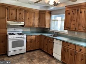 2882 Tuckahoe Road Camden, NJ 08104 - Photo 5 of 13 Kitchen