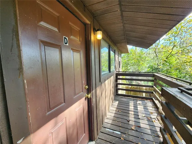 $900 | 701 Southwest 67th Terrace, Unit D, Gainesville, FL 32607