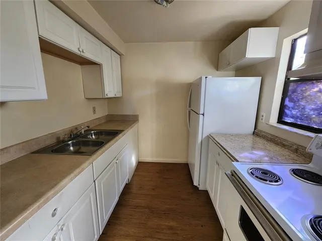 $900 | 701 Southwest 67th Terrace, Unit D, Gainesville, FL 32607