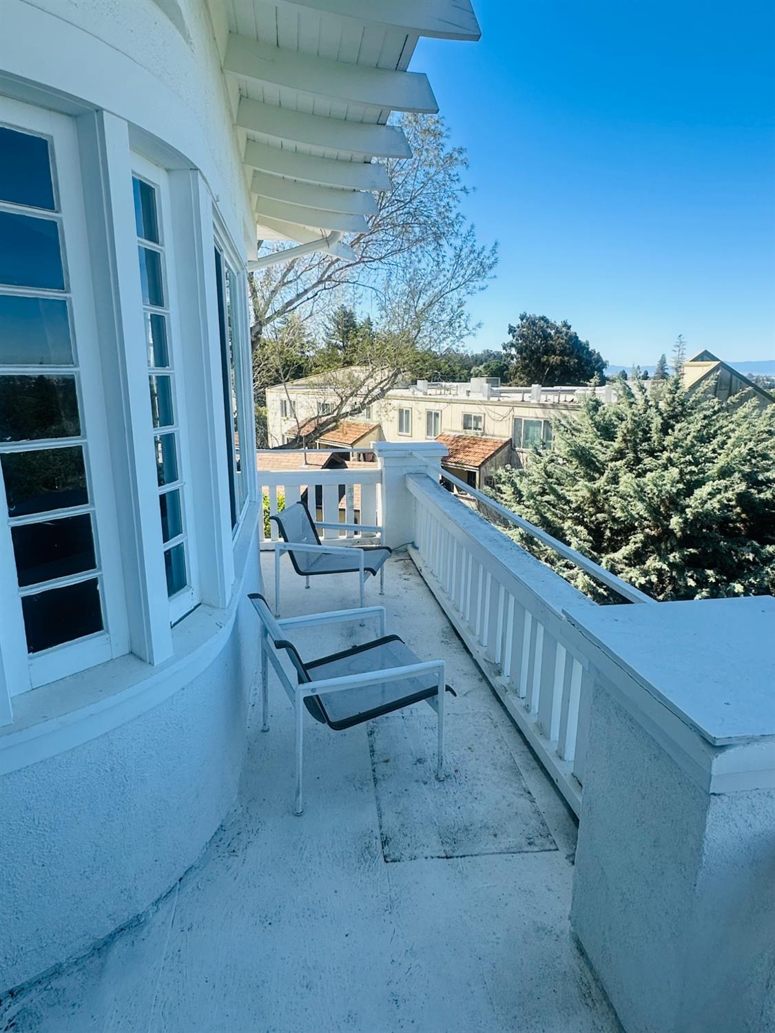 1556 E Street Hayward, CA 94541 - Photo 24 of 65 a view of balcony with furniture