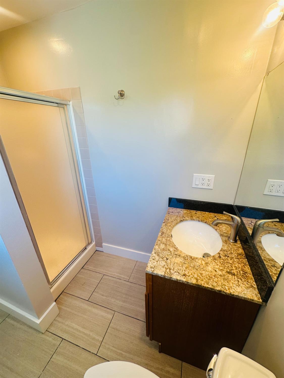 1556 E Street Hayward, CA 94541 - Photo 45 of 65