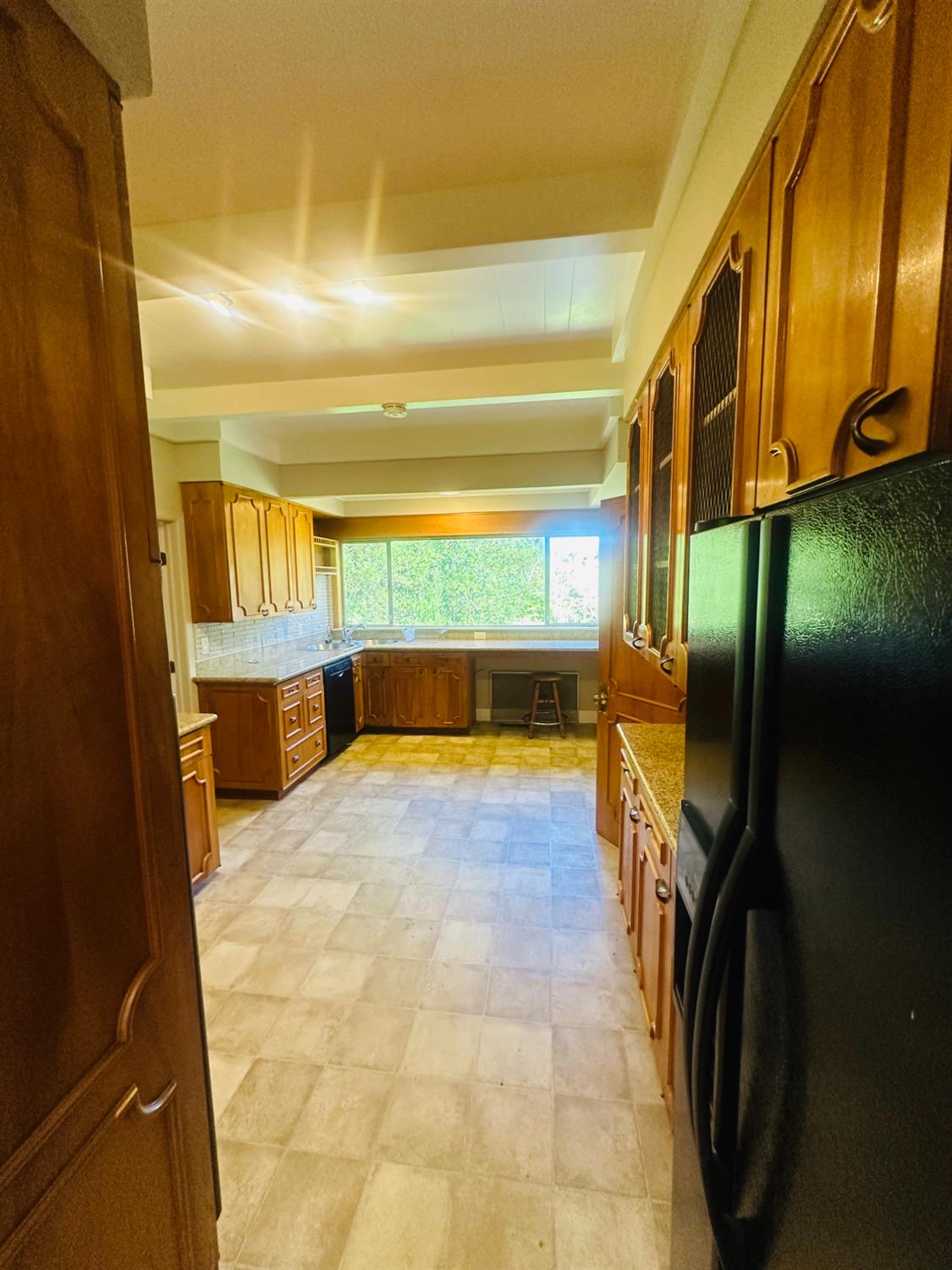 1556 E Street Hayward, CA 94541 - Photo 10 of 65