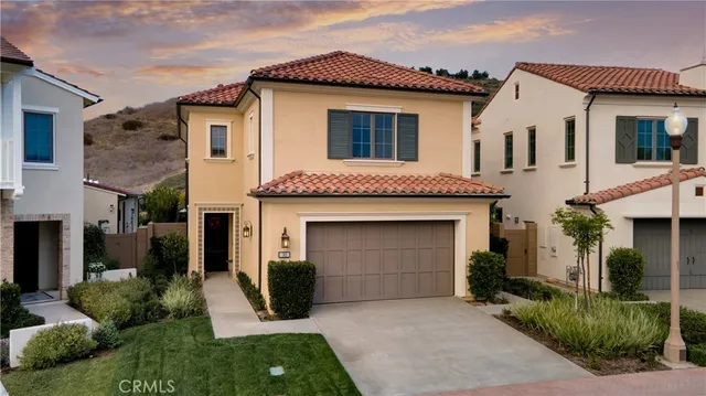 $2,888,000 | 343 Paradiso, Irvine, CA 92602