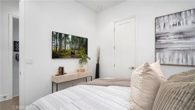 $2,888,000 | 343 Paradiso, Irvine, CA 92602