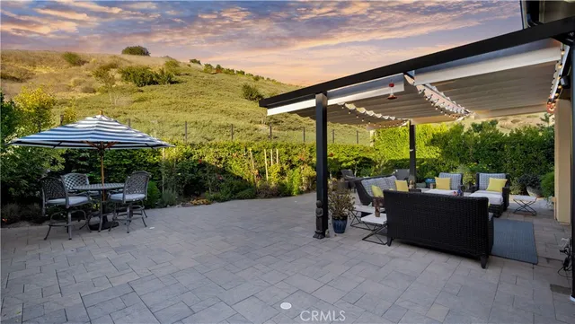 $2,888,000 | 343 Paradiso, Irvine, CA 92602