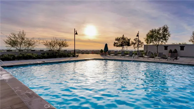 $2,888,000 | 343 Paradiso, Irvine, CA 92602