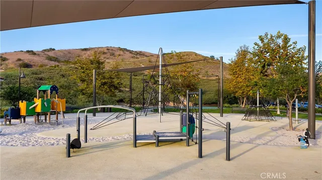 $2,888,000 | 343 Paradiso, Irvine, CA 92602