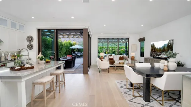 $2,888,000 | 343 Paradiso, Irvine, CA 92602