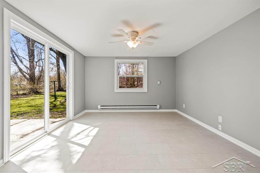 4812 Raymond Road Midland, MI 48642 - Photo 16 of 26 50172880-01d6f0d2-bab0-423b-955d-9c6e91db2d54.JPG