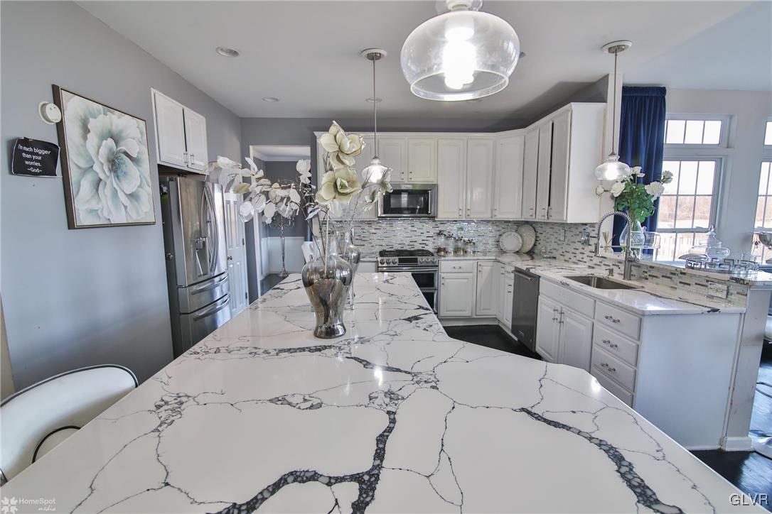 17 Upper Way Road Easton, PA 18045 - Photo 11 of 45 Gallery Image 11