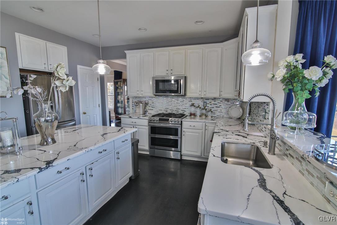 17 Upper Way Road Easton, PA 18045 - Photo 13 of 45 Gallery Image 13
