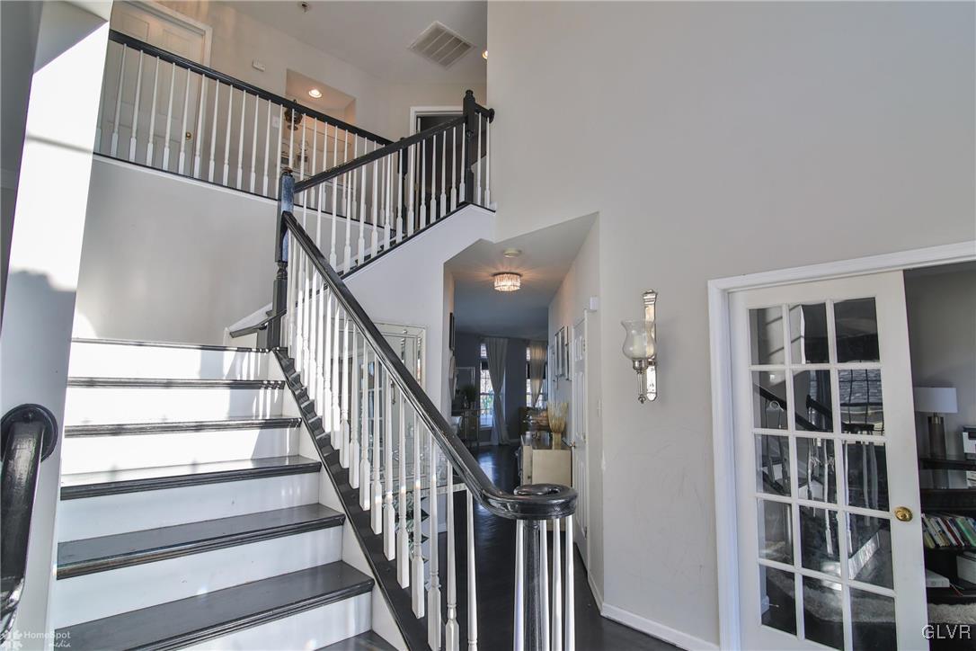 17 Upper Way Road Easton, PA 18045 - Photo 4 of 45 Gallery Image 4