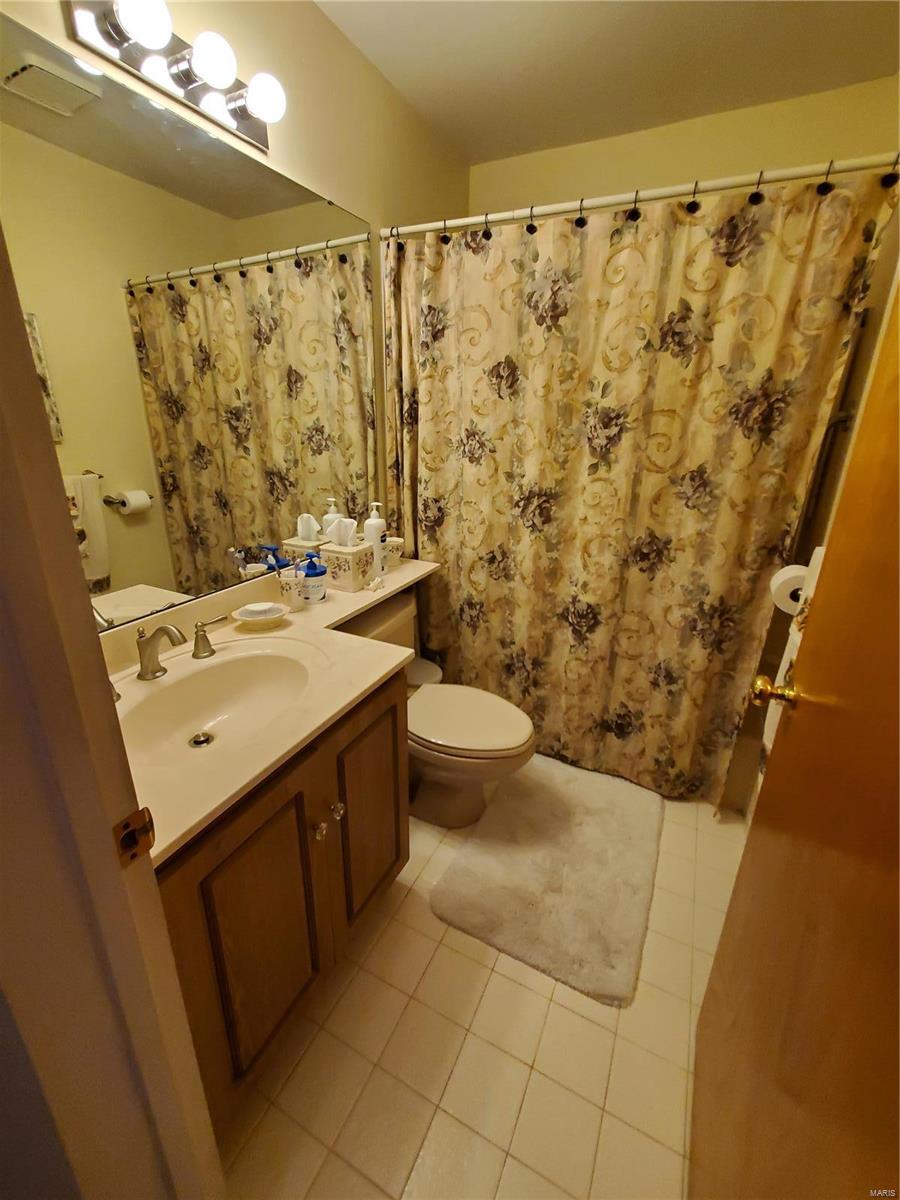 8133 Morgan Ford Road St. Louis, MO 63123 - Photo 12 of 21 Gallery Image 12