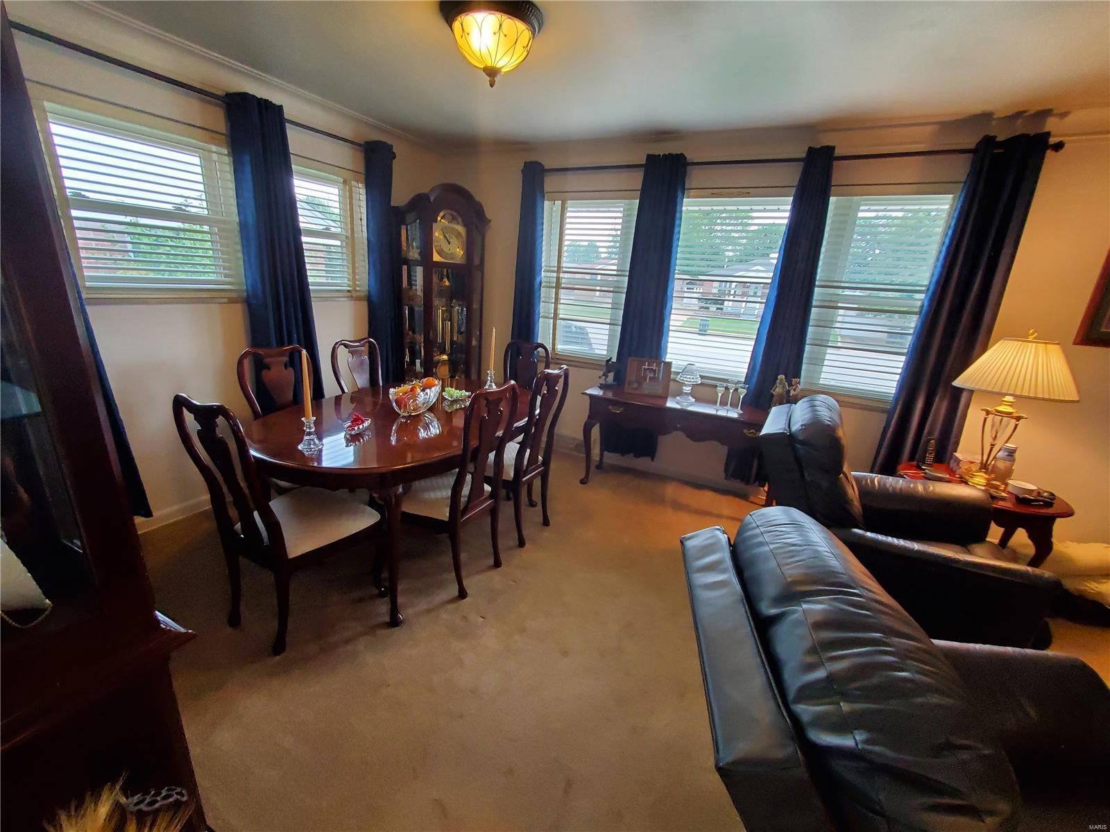 8133 Morgan Ford Road St. Louis, MO 63123 - Photo 4 of 21 Gallery Image 4