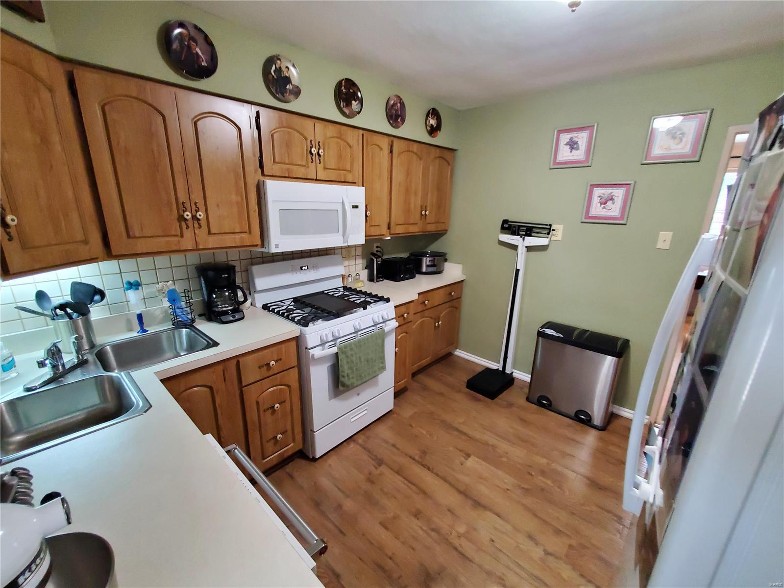8133 Morgan Ford Road St. Louis, MO 63123 - Photo 6 of 21 Gallery Image 6