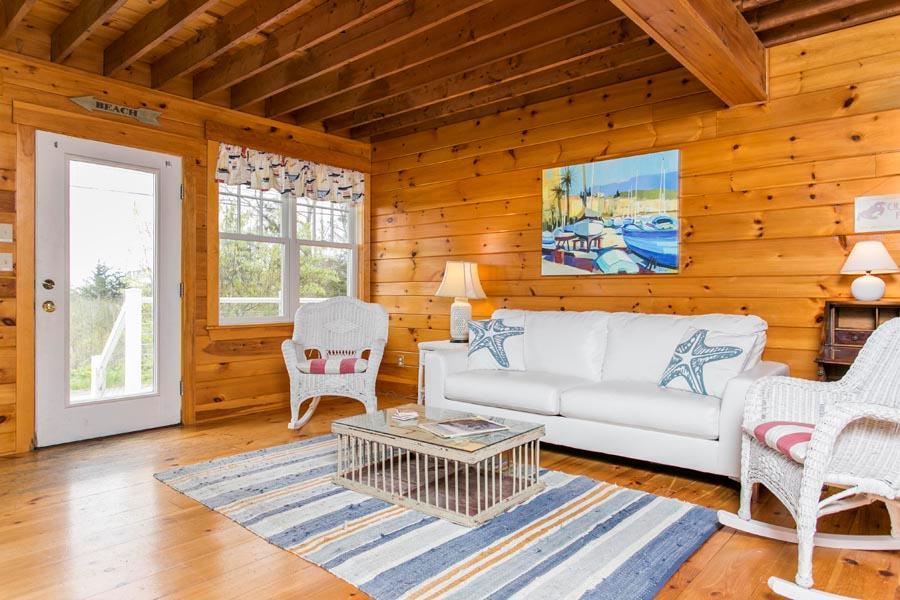 22 Spring Street East Boothbay, ME 04544 - Photo 14 of 27 Photo