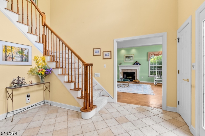 38 Canterbury Road Denville, NJ 07834 - Photo 7 of 36