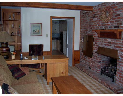 825 Woodland Road Pittsburgh, PA 15237 - Photo 5 of 9 Studio/Study/Office. The office is off of the living roon and kitchen and has it s own fireplace.