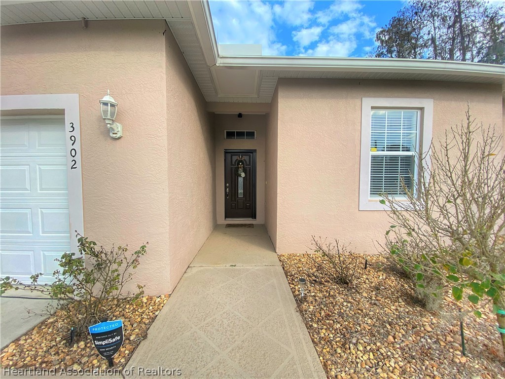 3902 El Rado Avenue Sebring, FL 33872 - Photo 3 of 4 Gallery Image 3