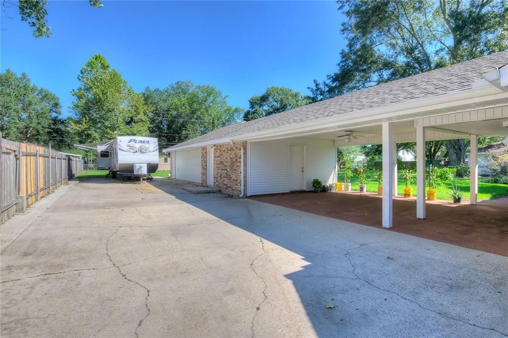 225 Somerset Road Laplace, LA 70068 - Photo 18 of 21 Gallery Image 18