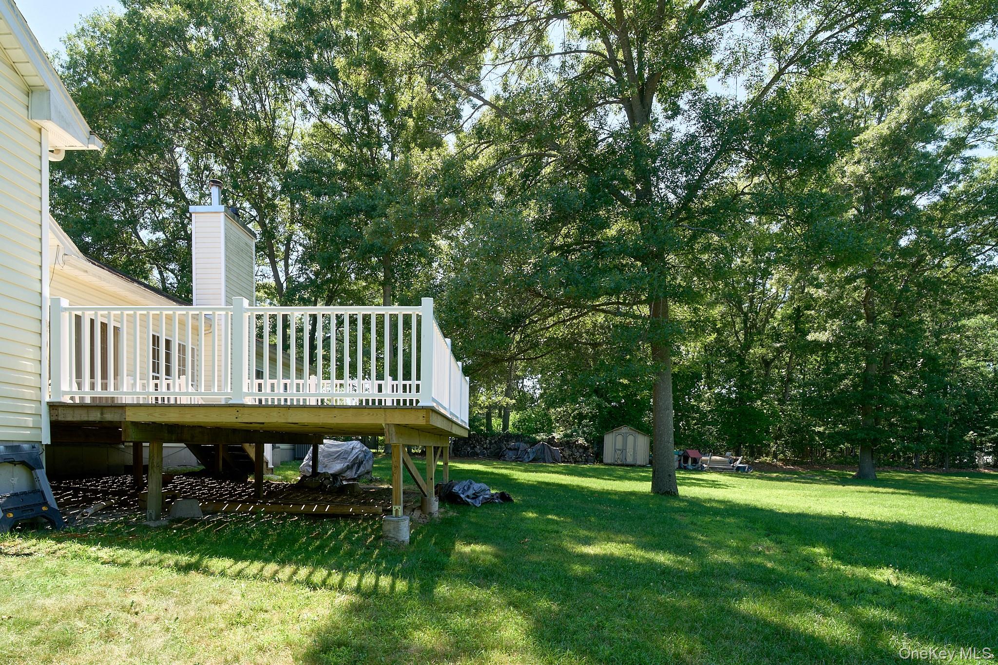 11 Embassy Road Selden, NY 11784 - Photo 34 of 42