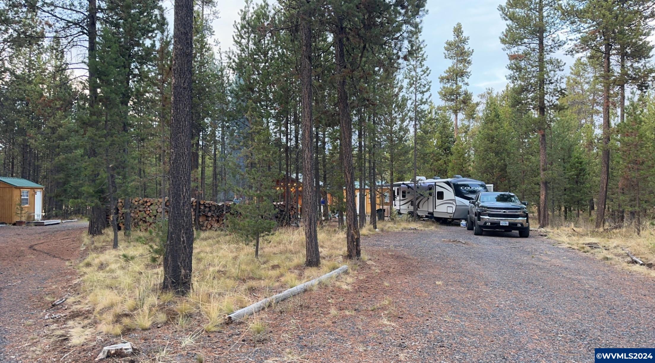 17086 Glendale Road Bend, OR 97707 - Photo 15 of 32