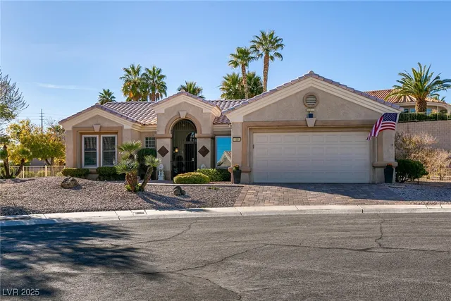 $599,990 | 1901 Capestone Street, Las Vegas, NV 89134