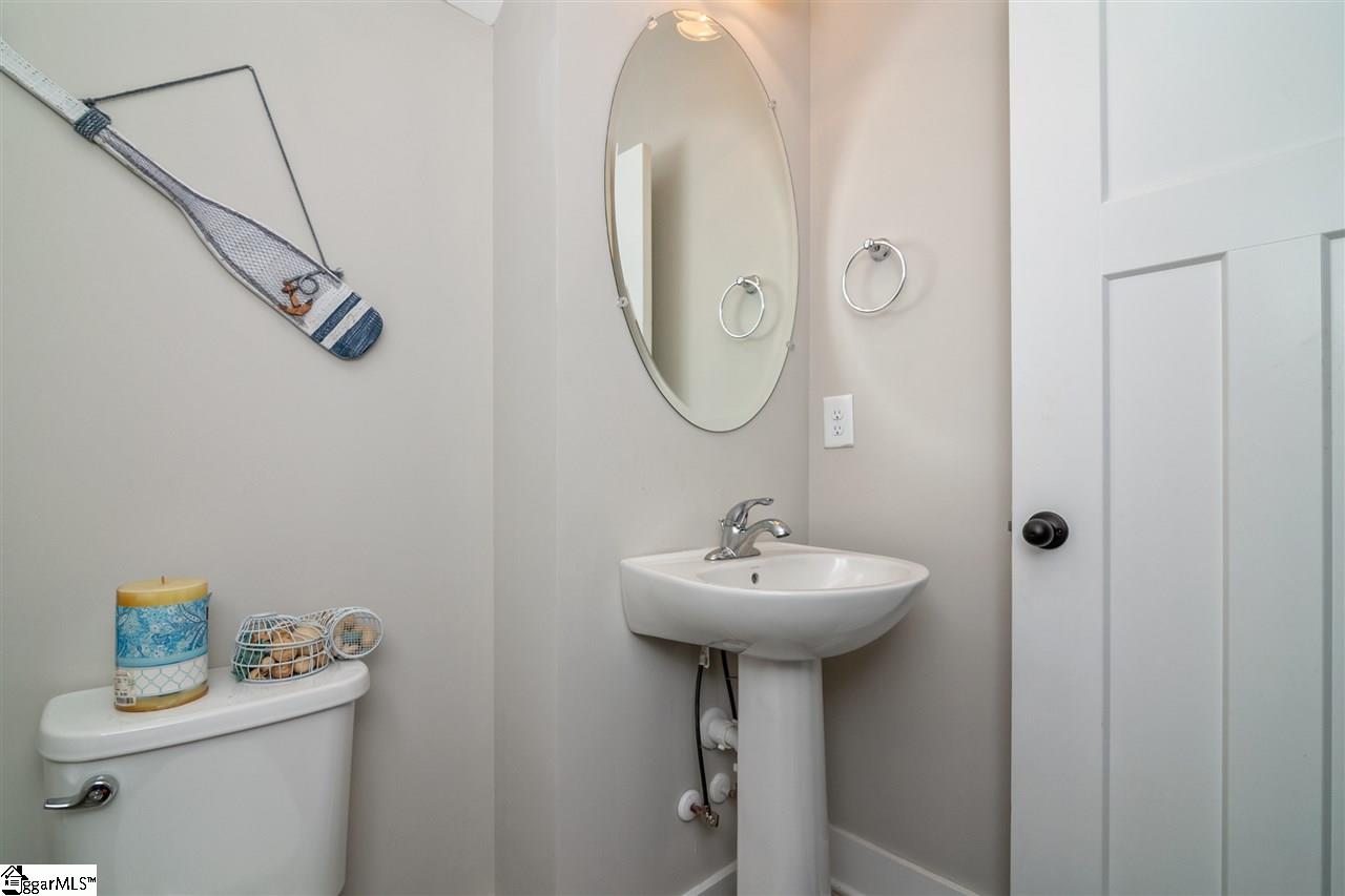 116 Rosecrest Lane Simpsonville, SC 29680 - Photo 13 of 31 Gallery Image 13