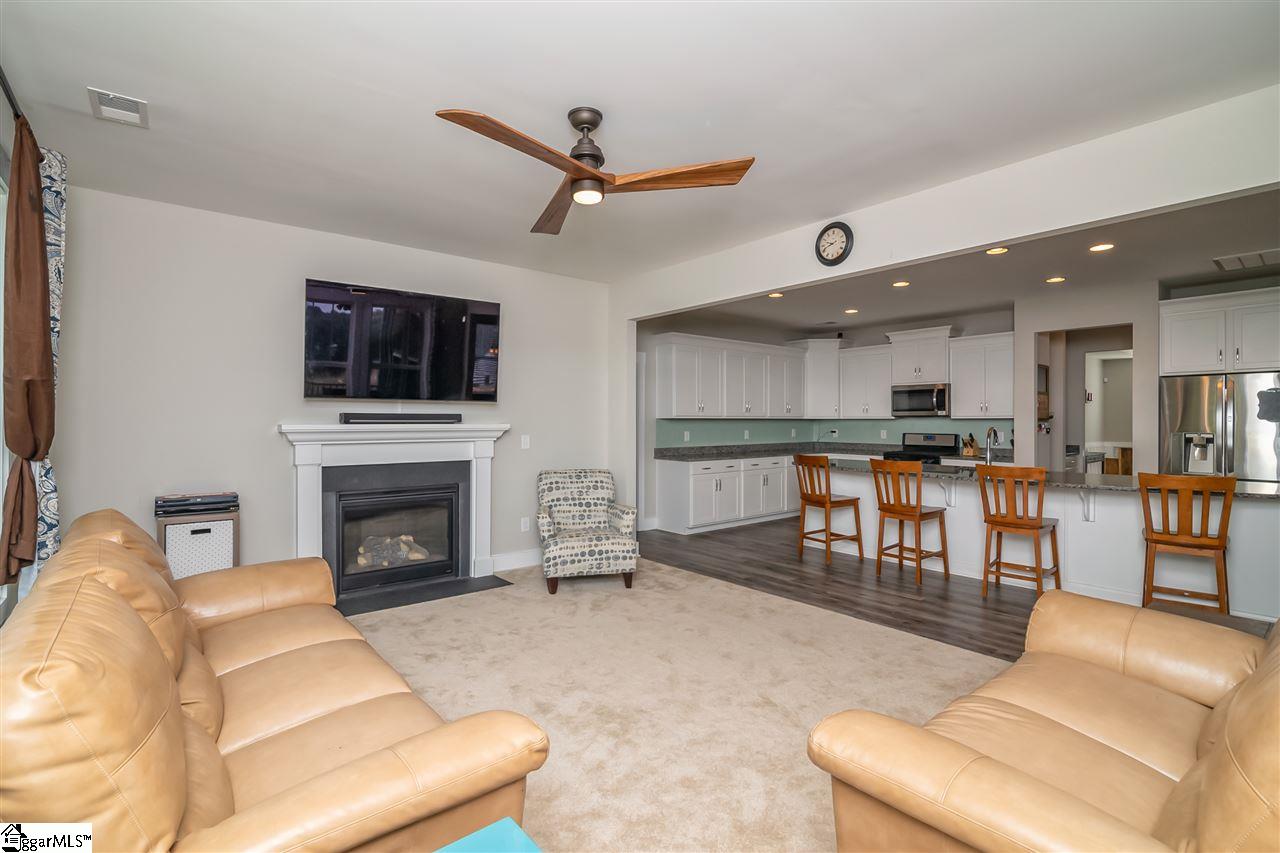 116 Rosecrest Lane Simpsonville, SC 29680 - Photo 15 of 31 Gallery Image 15
