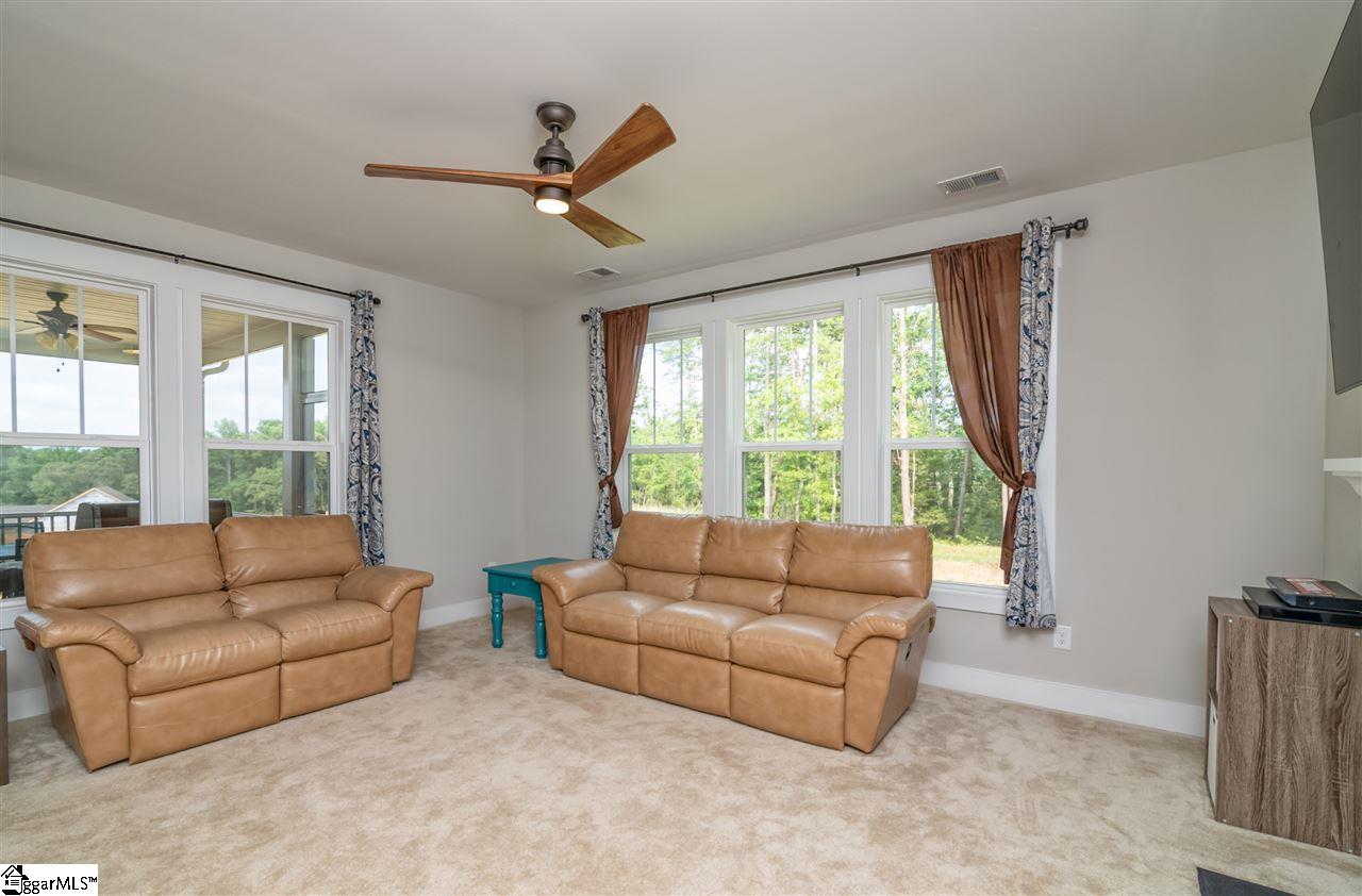 116 Rosecrest Lane Simpsonville, SC 29680 - Photo 16 of 31 Gallery Image 16