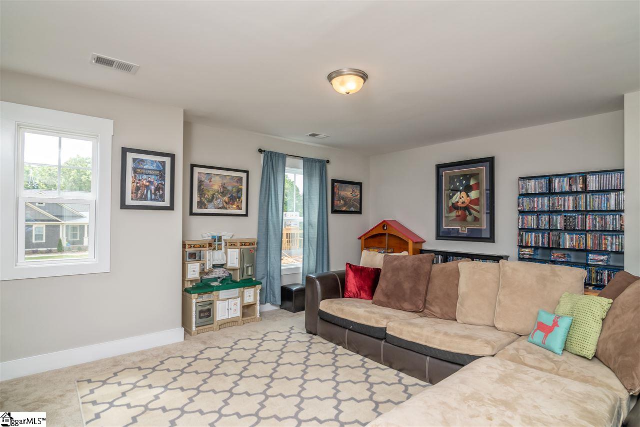 116 Rosecrest Lane Simpsonville, SC 29680 - Photo 19 of 31 Gallery Image 19