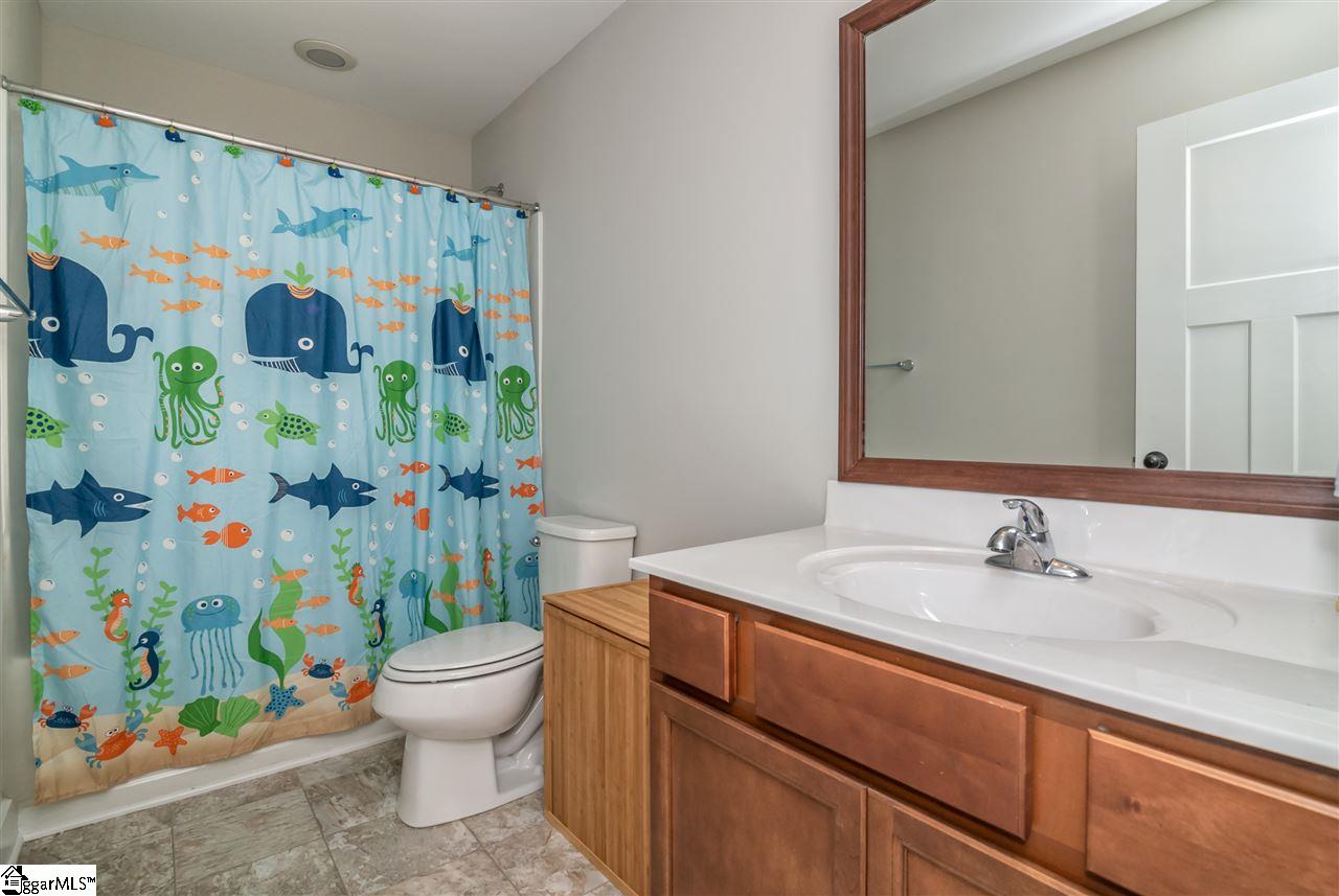 116 Rosecrest Lane Simpsonville, SC 29680 - Photo 25 of 31 Gallery Image 25