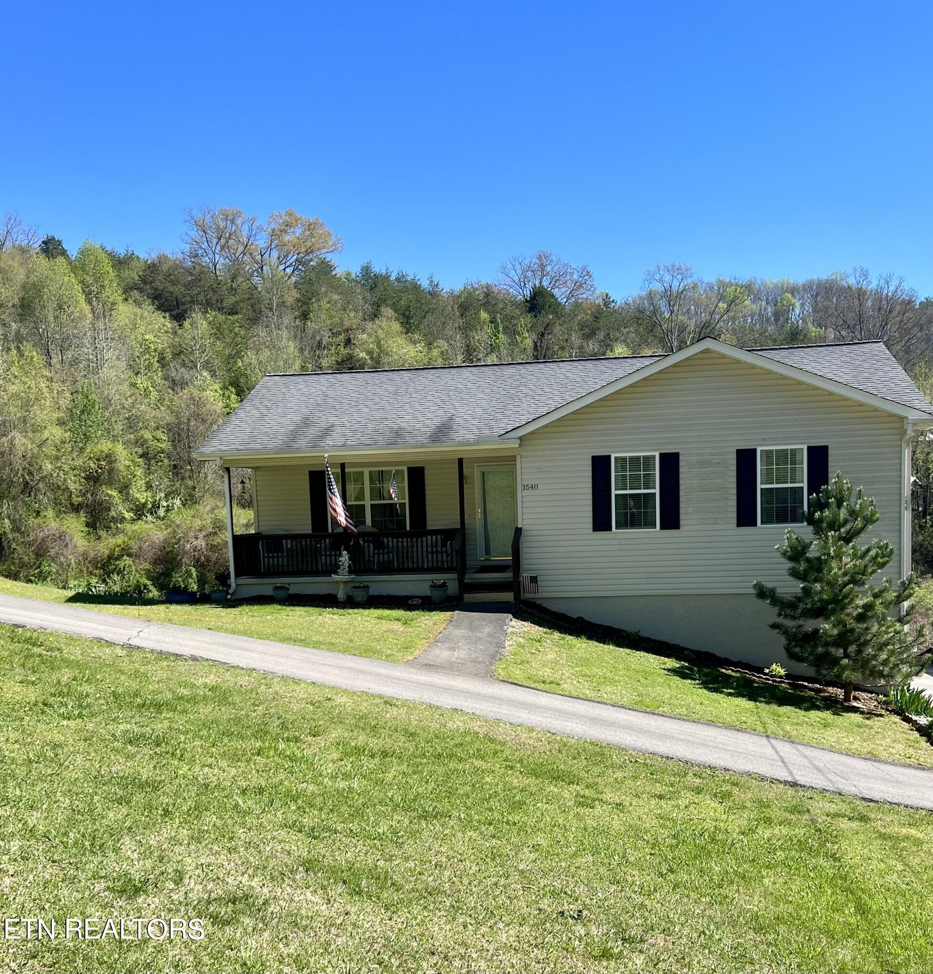 1540 Brown Road Knoxville, TN 37920 - Photo 1 of 26 Gallery Image 1