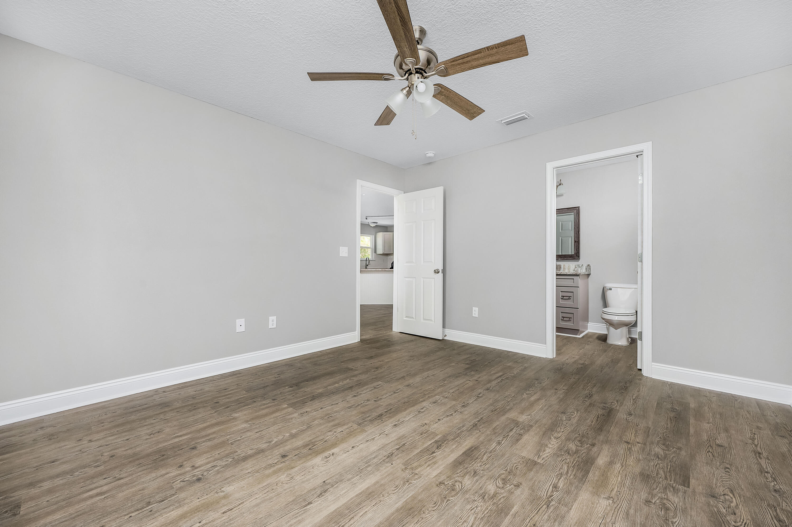 5292 Kervin Road Crestview, FL 32539 - Photo 16 of 33 5292 Kervin Rd-Crestview-13