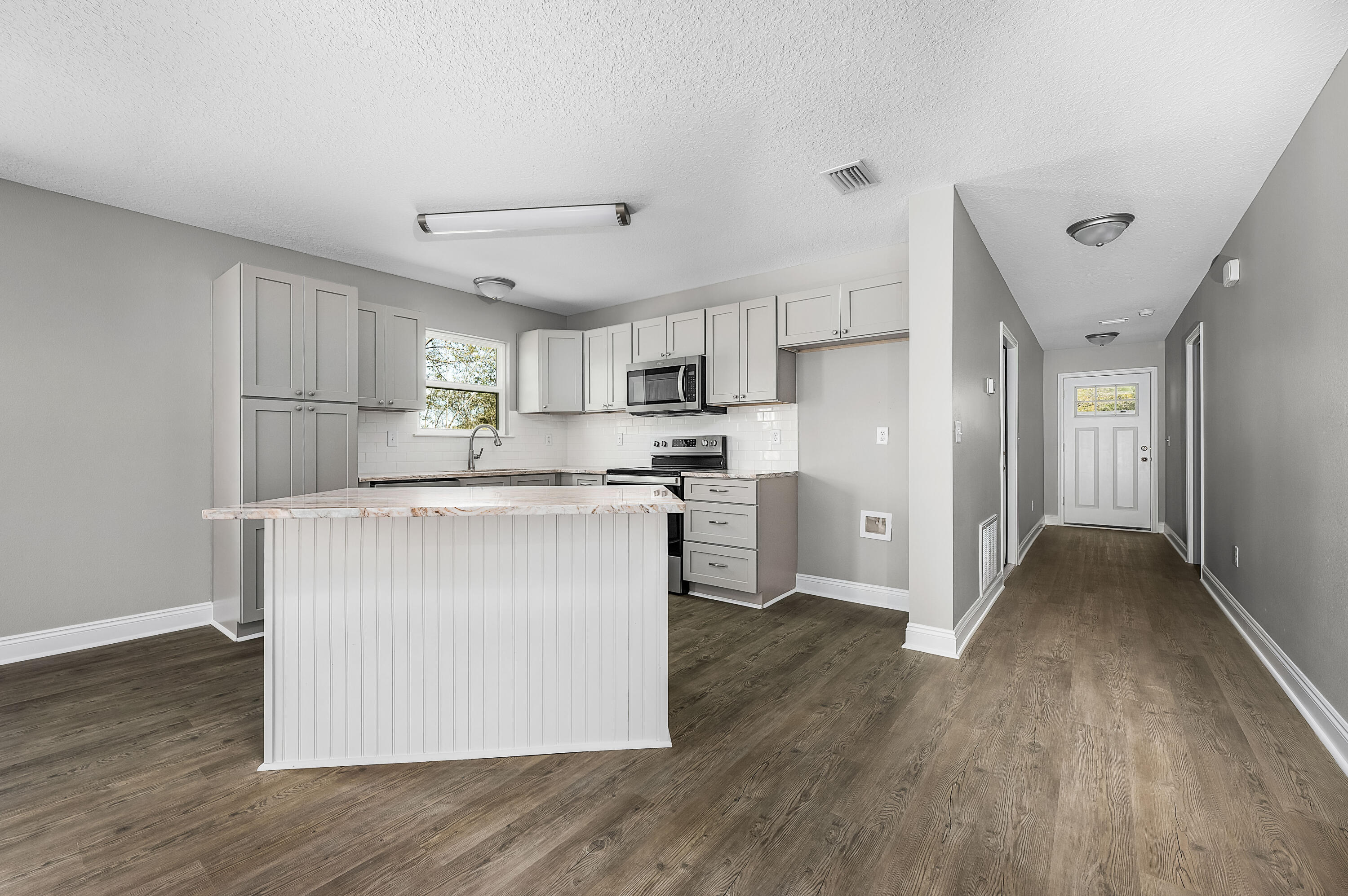5292 Kervin Road Crestview, FL 32539 - Photo 5 of 33 5292 Kervin Rd-Crestview-2