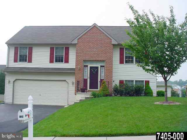 128 Meadow Road York, PA 17406 - Photo 1 of 7 Gallery Image 1