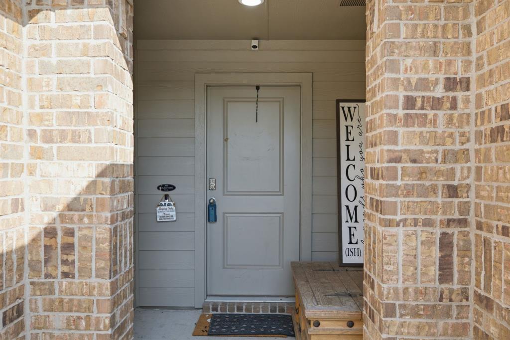 3212 Quiet Valley Road Fort Worth, TX 76123 - Photo 4 of 34