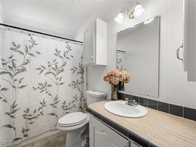 $300,000 | 5521 Saddletree Road, Pahrump, NV 89061