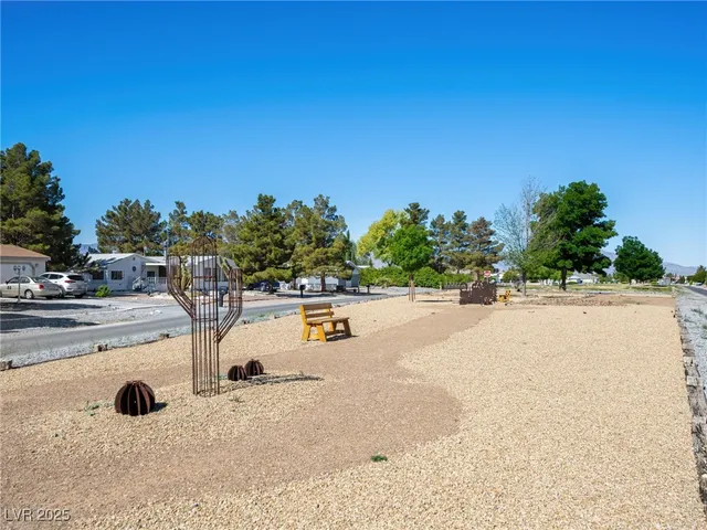 $300,000 | 5521 Saddletree Road, Pahrump, NV 89061