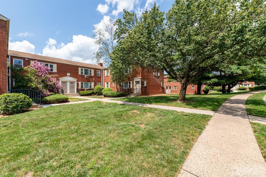 78 Fox Road, Unit 2B Edison, NJ 08817 - Photo 4 of 32 Gallery Image 4