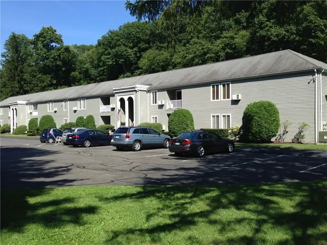 $275,000 | 66 Nashville Road, Unit L, Bethel, CT 06801